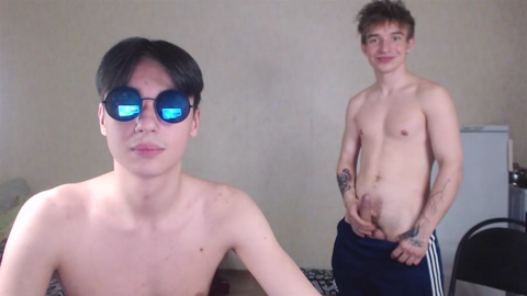 stralght_twinks  22-10-2022